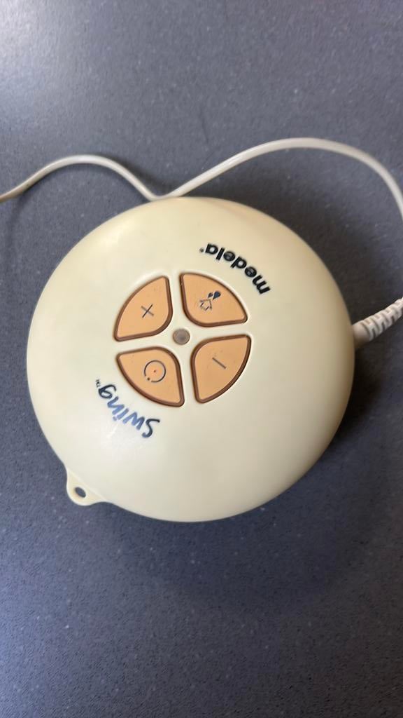 Medela swing motor, Ophalen of Verzenden, Zo goed als nieuw, Badje, Bébé-jou