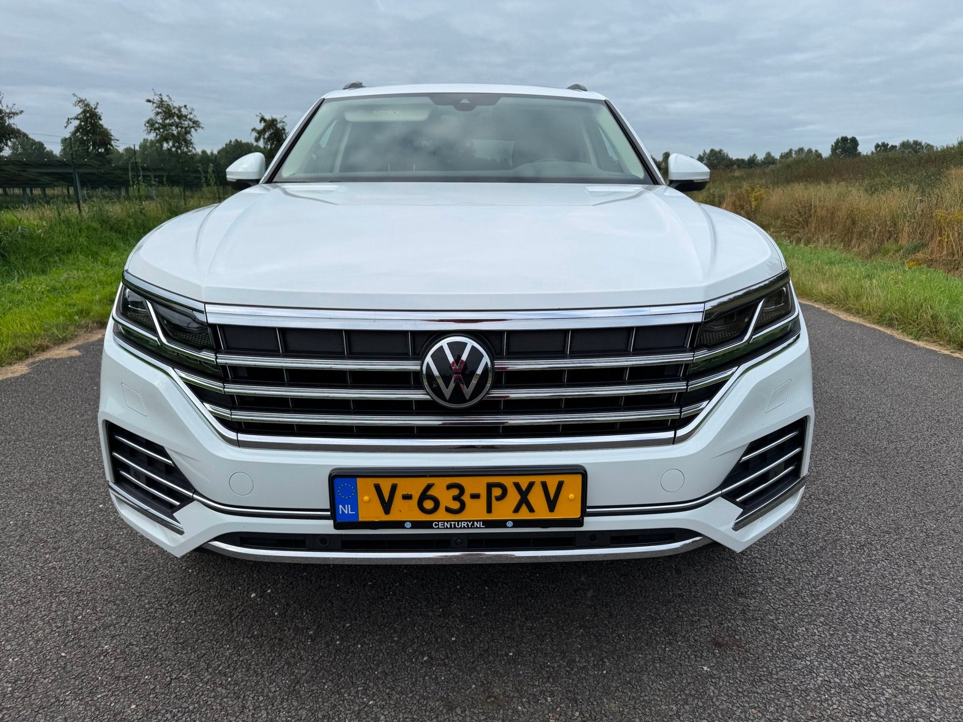 Volkswagen TOUAREG Atmosphere, Gebruikt, Euro 6, Volkswagen, Wit