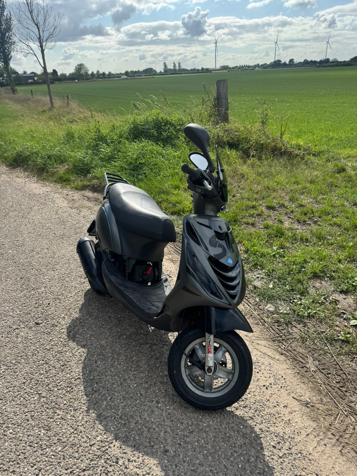 Piaggio zip 150cc, Ophalen, Zo goed als nieuw, Benzine, Zip