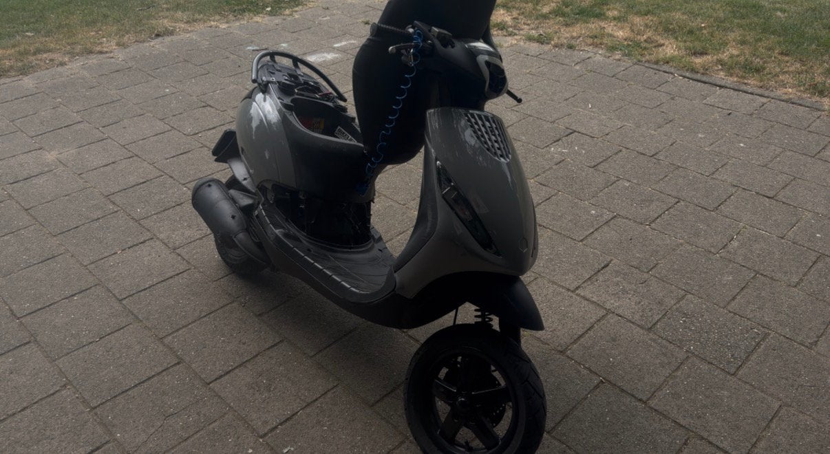 Zip 183 st2, Ophalen of Verzenden, Zo goed als nieuw, Benzine
