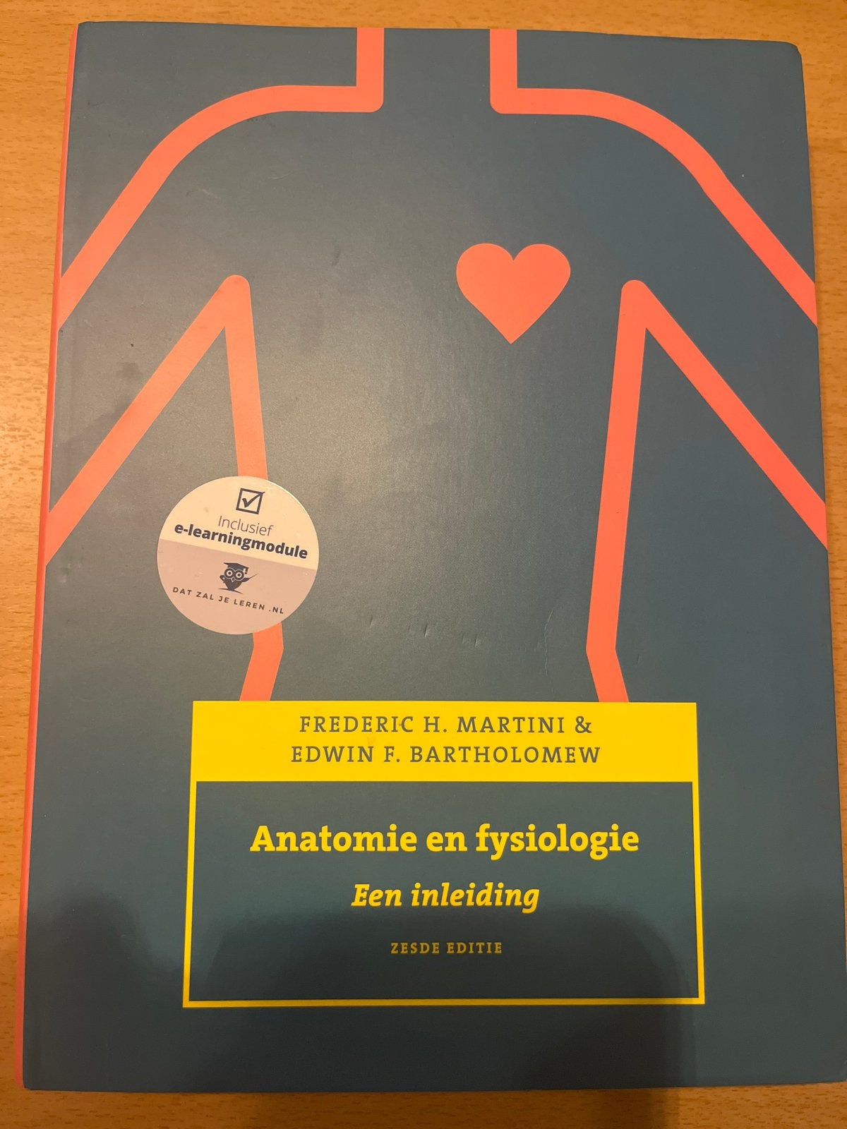 Anatomie en fysiologie: Een inleiding - Zesde editie, Boeken, Studieboeken en Cursussen, Ophalen of Verzenden, Beta, Zo goed als nieuw