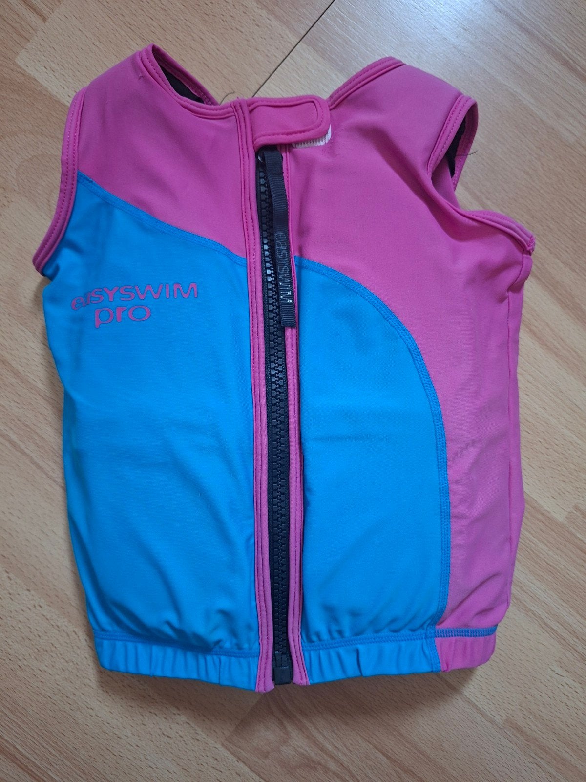 Easyswim pro zwemvest/ drijfpakje maat M 4-6 jaar, Kinderen en Baby's, Kinderkleding | Kinder-zwemkleding, Ophalen of Verzenden