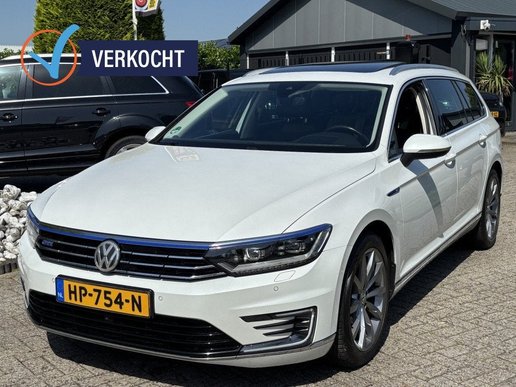 Volkswagen Passat Variant 1.4 TSI GTE Highline 2015 WIt Pano, Automaat, Gebruikt, Euro 6, 4 cilinders