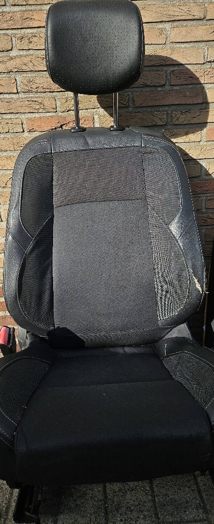 Foto 5 van Renault megane 3cc onderdelen