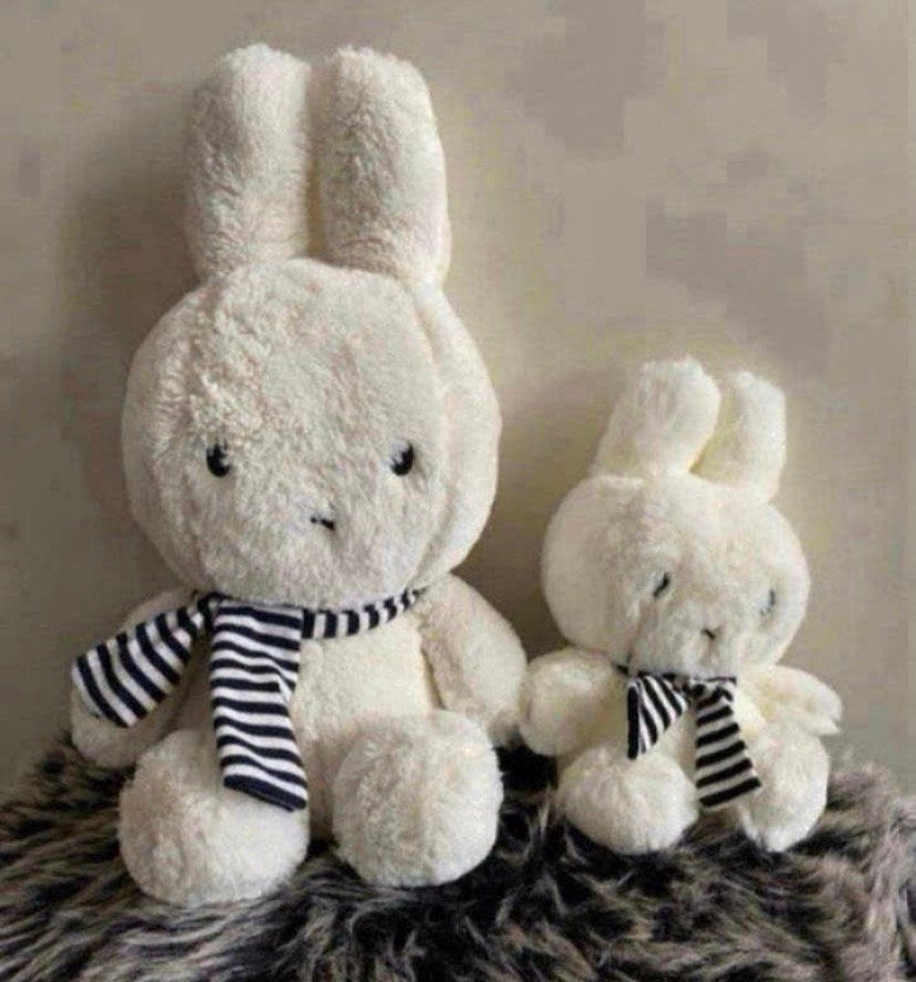 Nijntje knuffel set . Harige nijntjes met sjaal 30 / 20 cm, Nijntje, Verzenden, Nieuw, Konijn