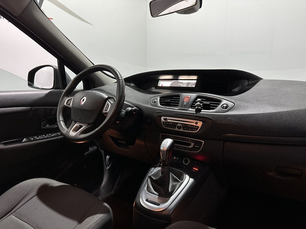 Renault Grand Scénic 2.0 Parisienne - Automaat - Navi / Tre, Auto's, Renault, Euro 5, Gebruikt, 4 cilinders, Origineel Nederlands