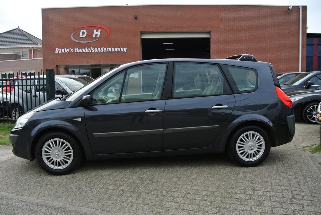 Renault Grand Scénic 2.0-16V Tech Line airco automaat apk 1, 1998 cc, 135 pk, Gebruikt, 4 cilinders