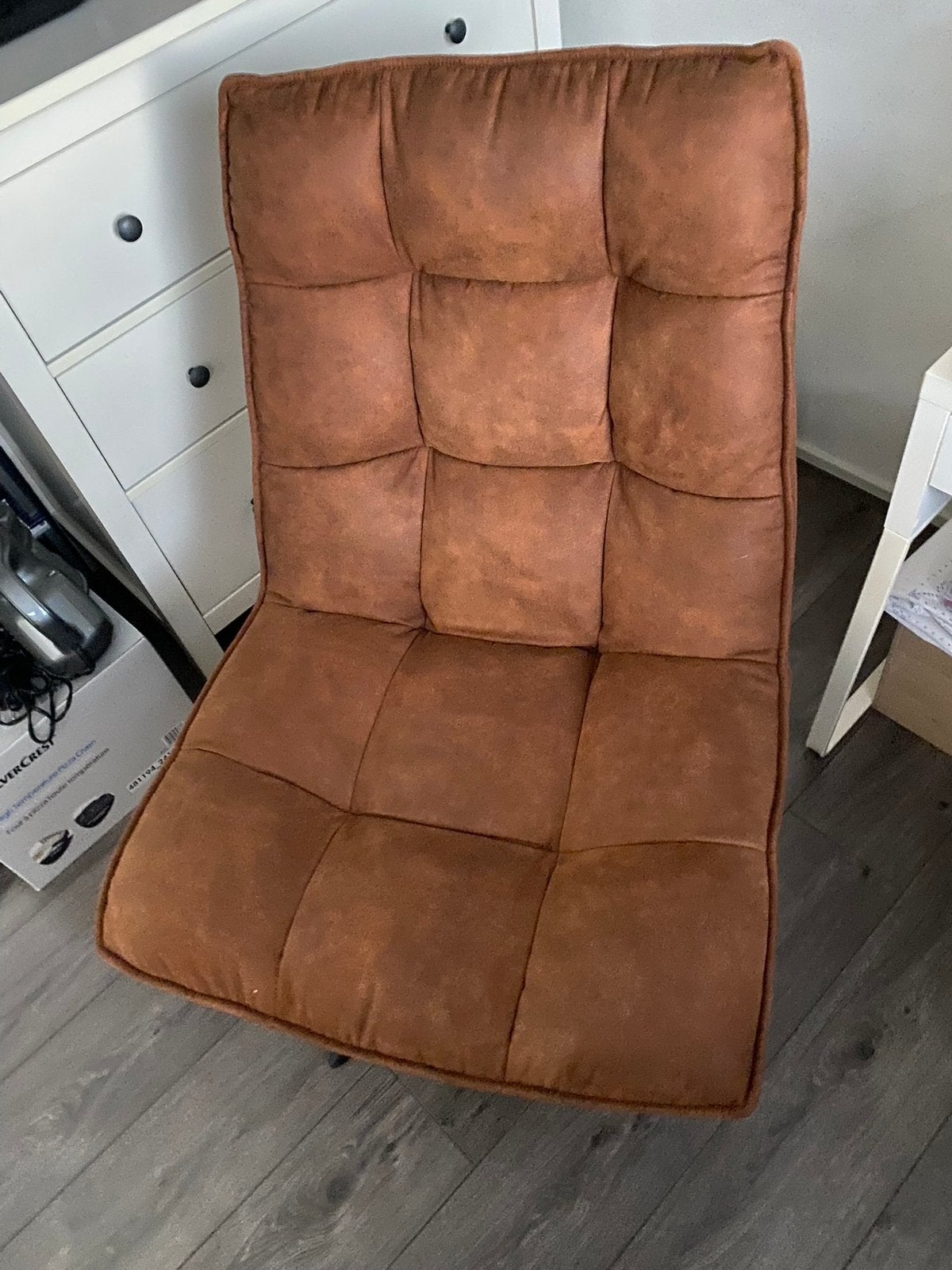Draaistoel van het merk wood, Minder dan 75 cm, Ophalen of Verzenden, Zo goed als nieuw, Stof