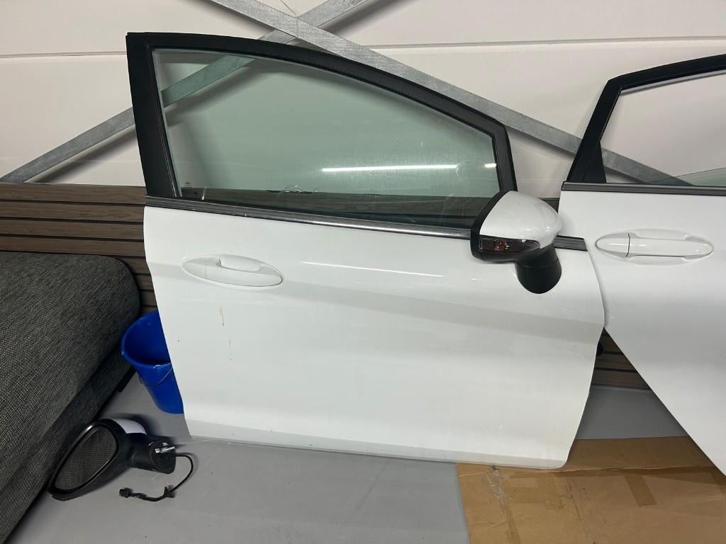 Deur 4Deurs rechts-voor van een Ford Fiesta 2012 bj, Ophalen, Gebruikt, Deur, Ford