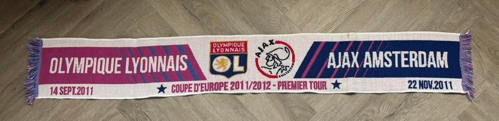 Olympique Lyonnais - Ajax sjaal 14-09-2011, Ophalen of Verzenden, Ajax, Vaantje of Sjaal