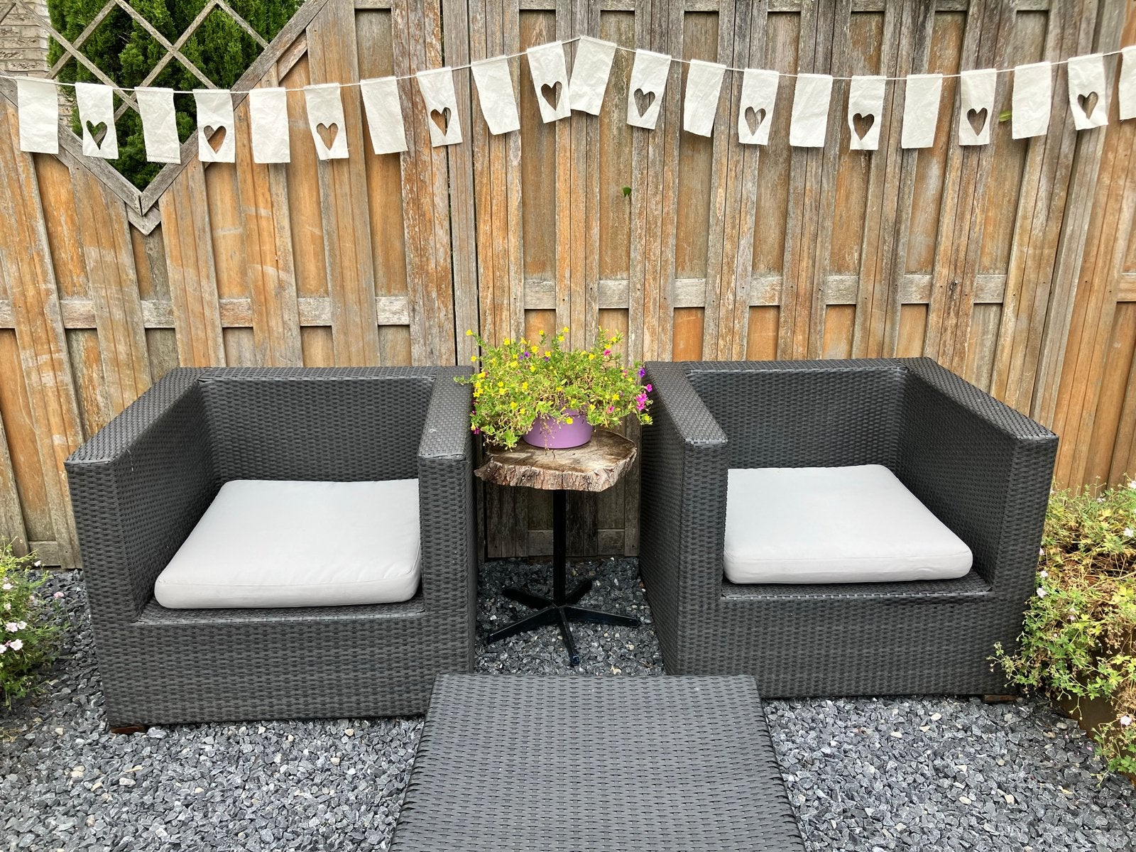 2 Lounge tuinstoelen met hocker en kussens (IKEA), Tuin en Terras, Gebruikt, Stoel, Loungeset, Wicker