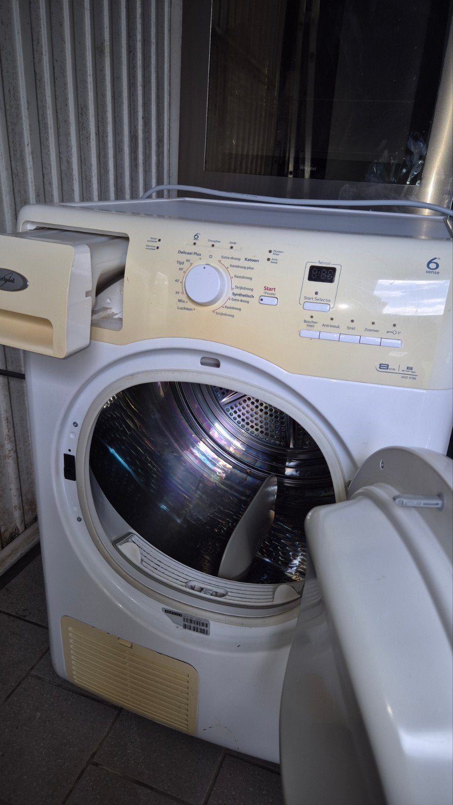 Whirlpool 6th Sense Condensdroger 8kg, Ophalen