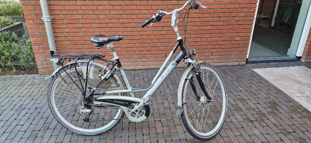 Damesfiets RIH , Shimano Deore afgemonteerd, Fietsen en Brommers, Fietsen | Dames | Damesfietsen, Versnellingen, Zo goed als nieuw