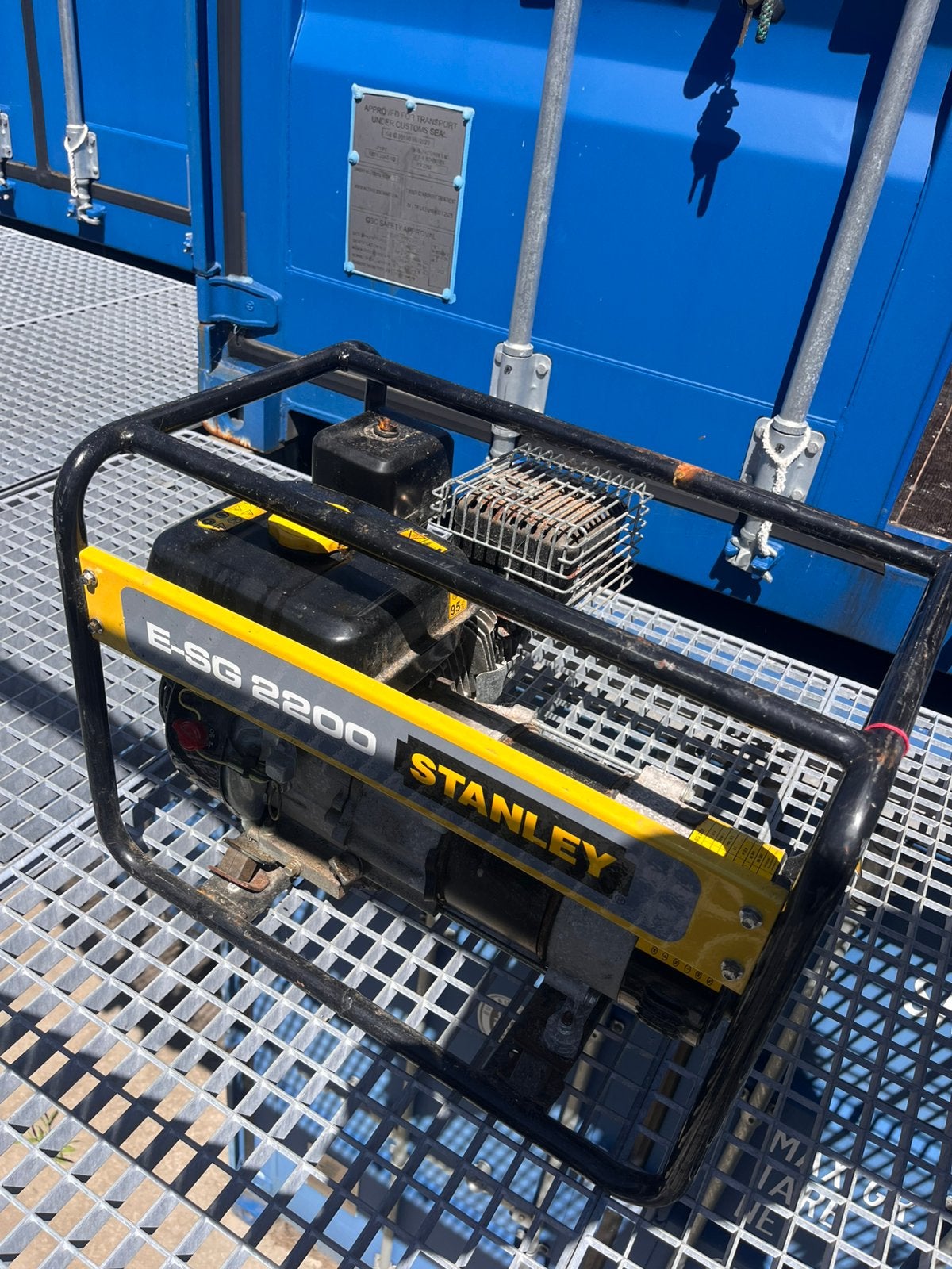 Stanley E-SG 2200 aggregaat, Doe-het-zelf en Verbouw, Gereedschapskisten, Ophalen of Verzenden, Zo goed als nieuw