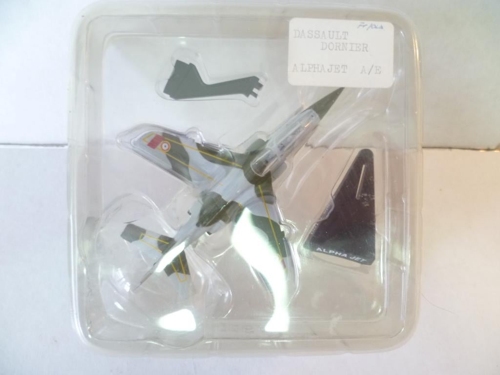 Dassault Dornier Alpha Jet 1:100 metalen vliegtuig schaalmod, Ophalen of Verzenden, Nieuw, Schaalmodel