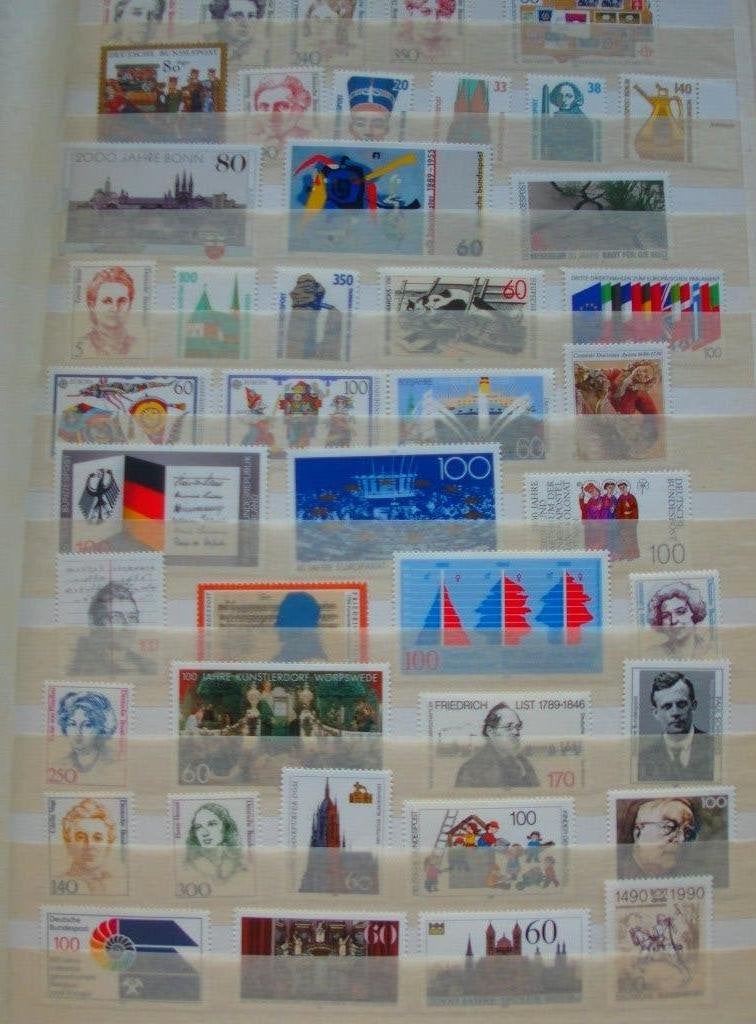 Dik stockboek Deutschland Berlijn en DDR series blokken, Postzegels en Munten, Ophalen of Verzenden, Buitenland
