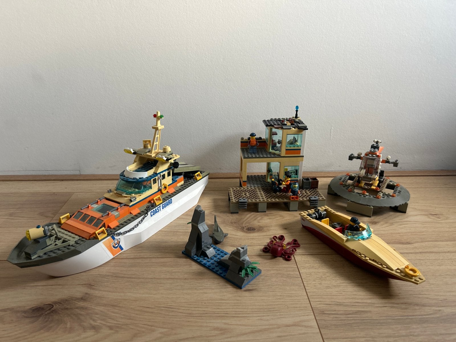 Lego City Coast Guard Hoofdkwartier 60167, Kinderen en Baby's, Speelgoed | Duplo en Lego, Lego, Ophalen of Verzenden, Compleet
