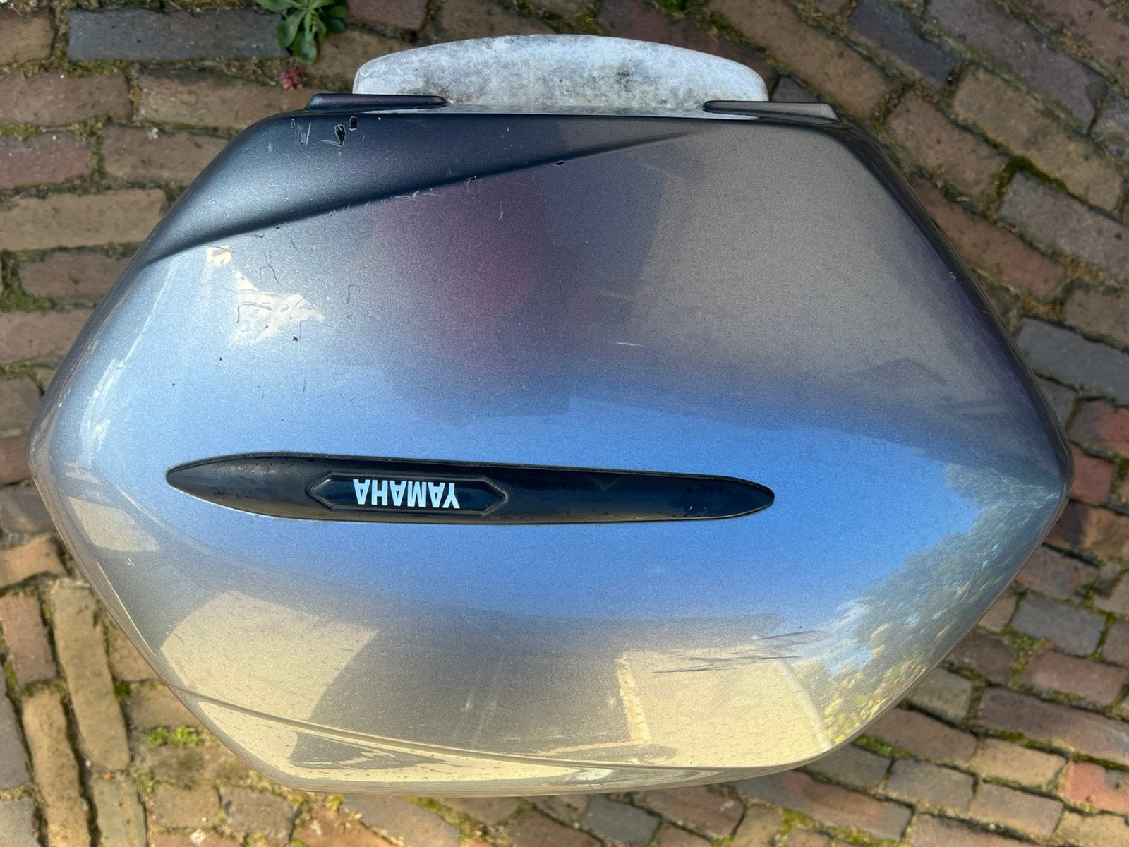 Zijkap van een zijkoffer voor een Yamaha FJR1300, Motoren, Ophalen of Verzenden, Gebruikt
