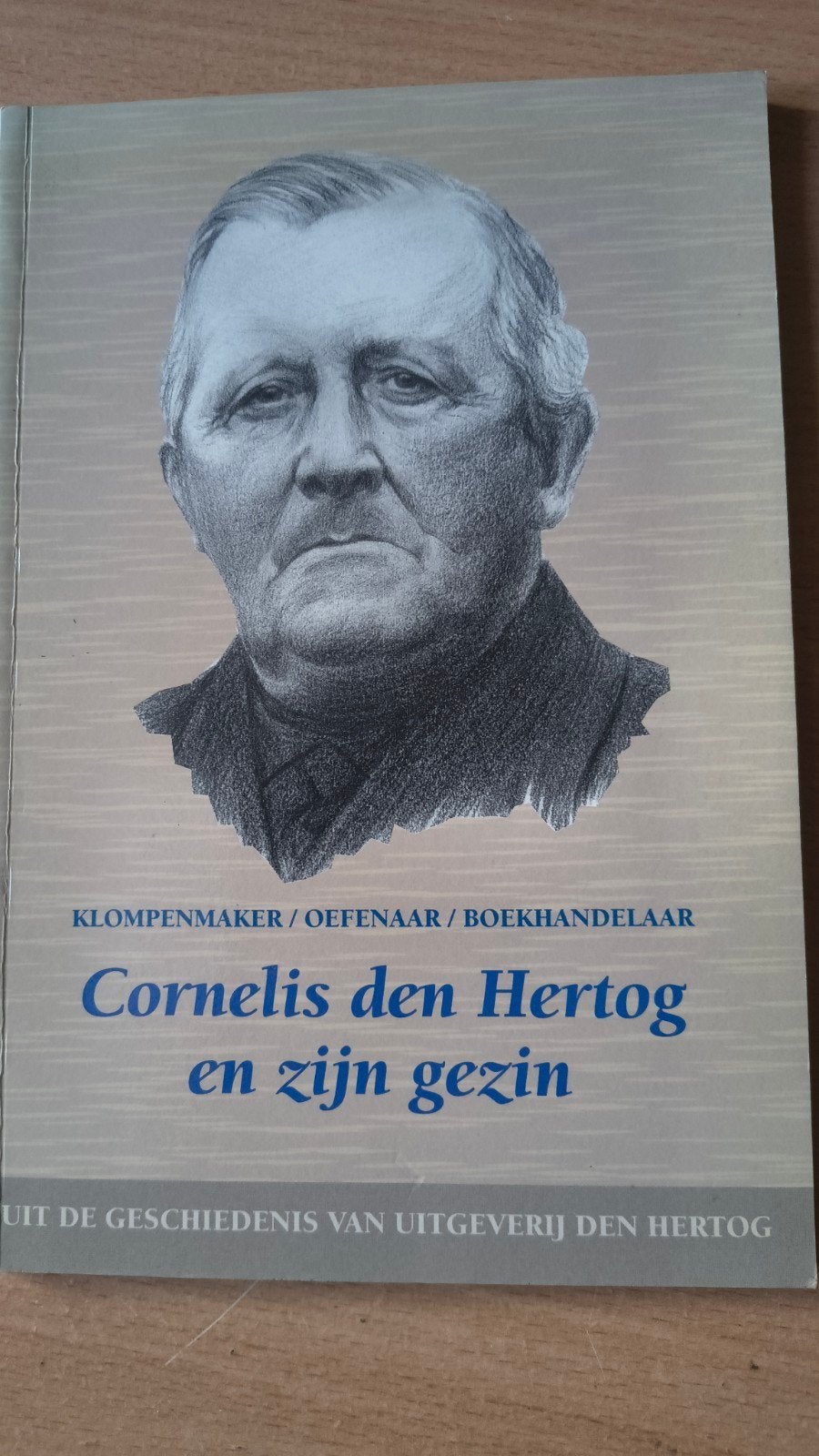 C den Hertog en zijn gezin. Ds J van Amstel/ H Natzijl, Ds J van Amstel / H Natzijl, Christendom | Protestants, Ophalen of Verzenden