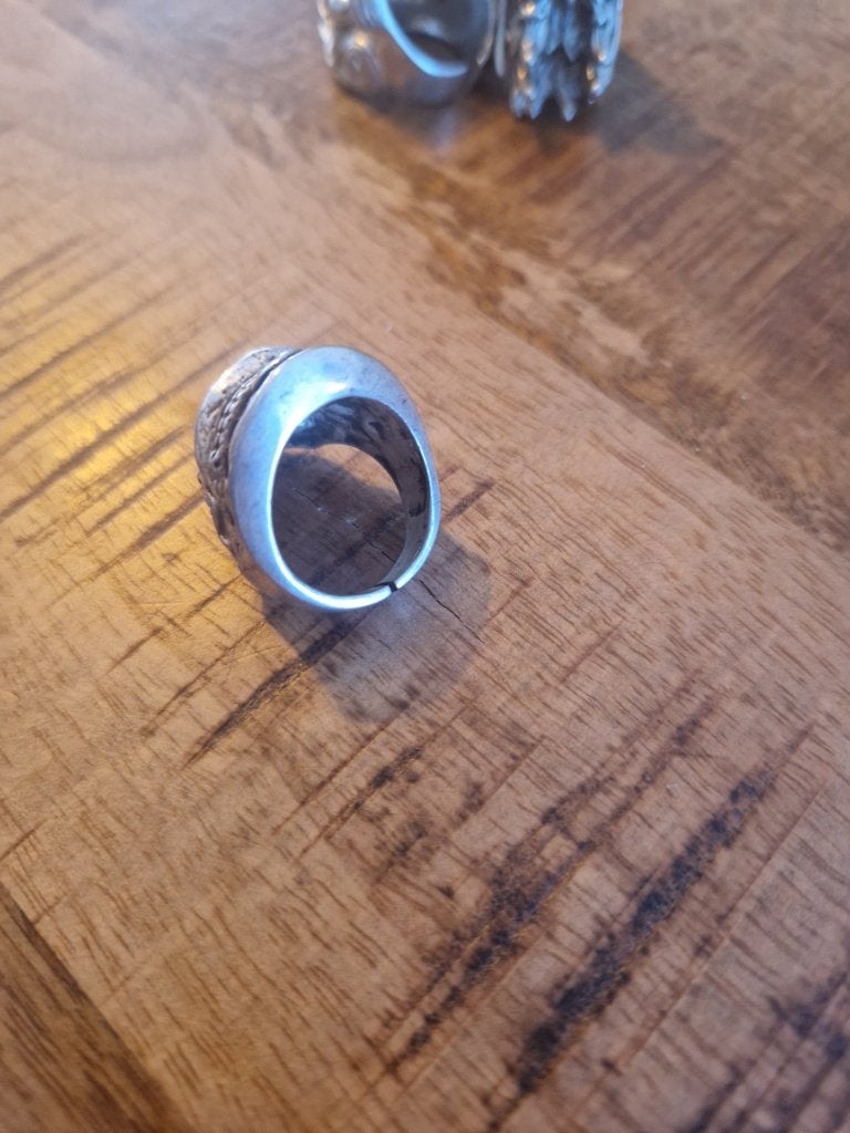925 zilveren ring, doodshoofd met pet. Maat 19., Ophalen of Verzenden, Zilver, Ring, Met edelsteen