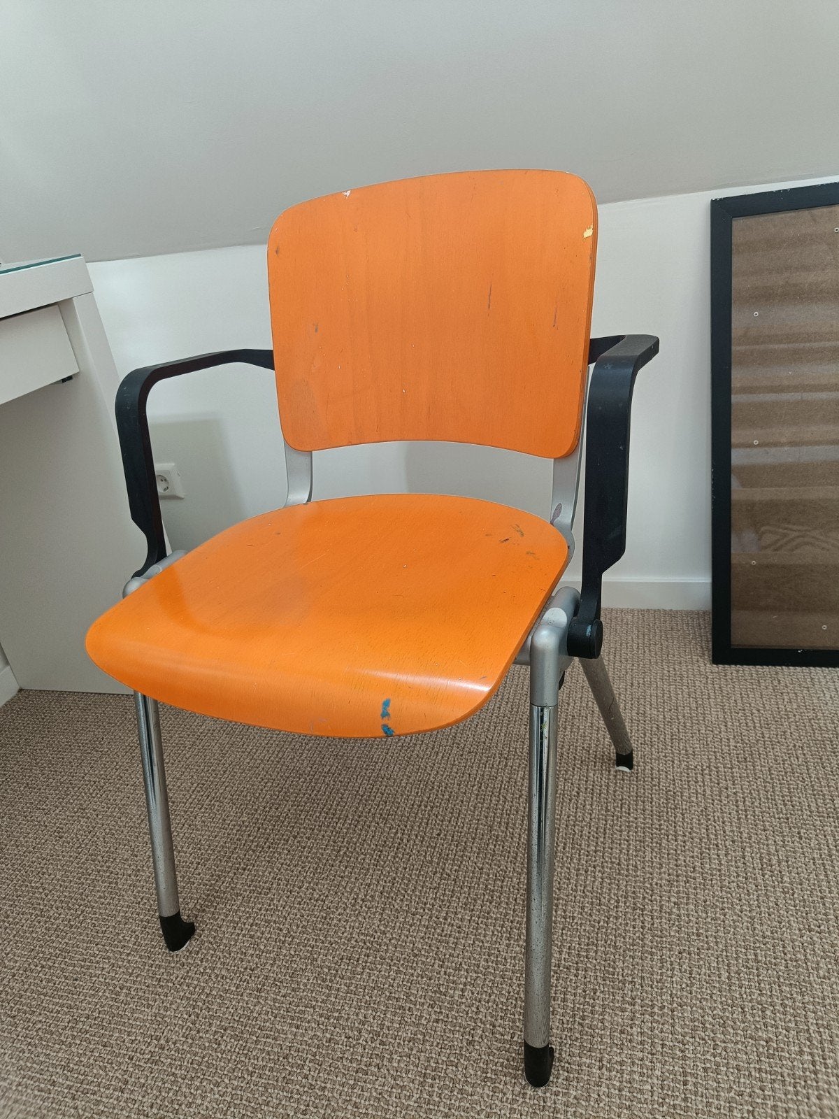 Gispen stoel - Oranje met metalen frame, Ophalen, Gebruikt, Overige kleuren, Vintage, Industrieel