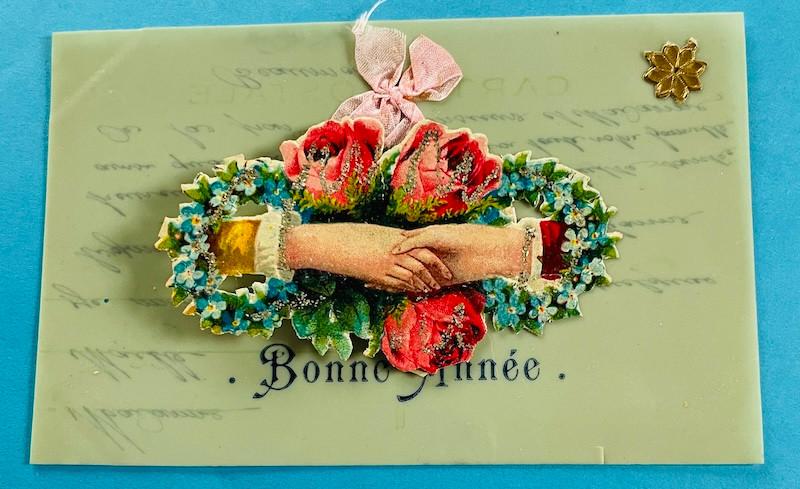 fr 1910 celluloid poezieplaatje handen zilver rozen strikje, Verzenden, Voor 1920, Gelopen, Overige thema's