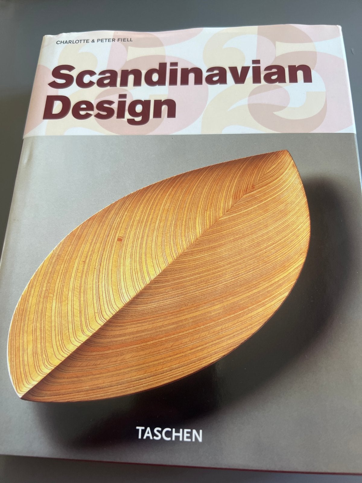 Scandinavian Design - Charlotte & Peter Fiell - TASCHEN, Boeken, Ophalen of Verzenden, Zo goed als nieuw, Overige onderwerpen