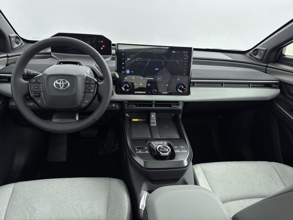 Toyota C-HR+ Executive AWD 77 kWh | Executive Plus-pakket |, Auto's, Automaat, 12 maanden, Overige modellen, Leder en Stof