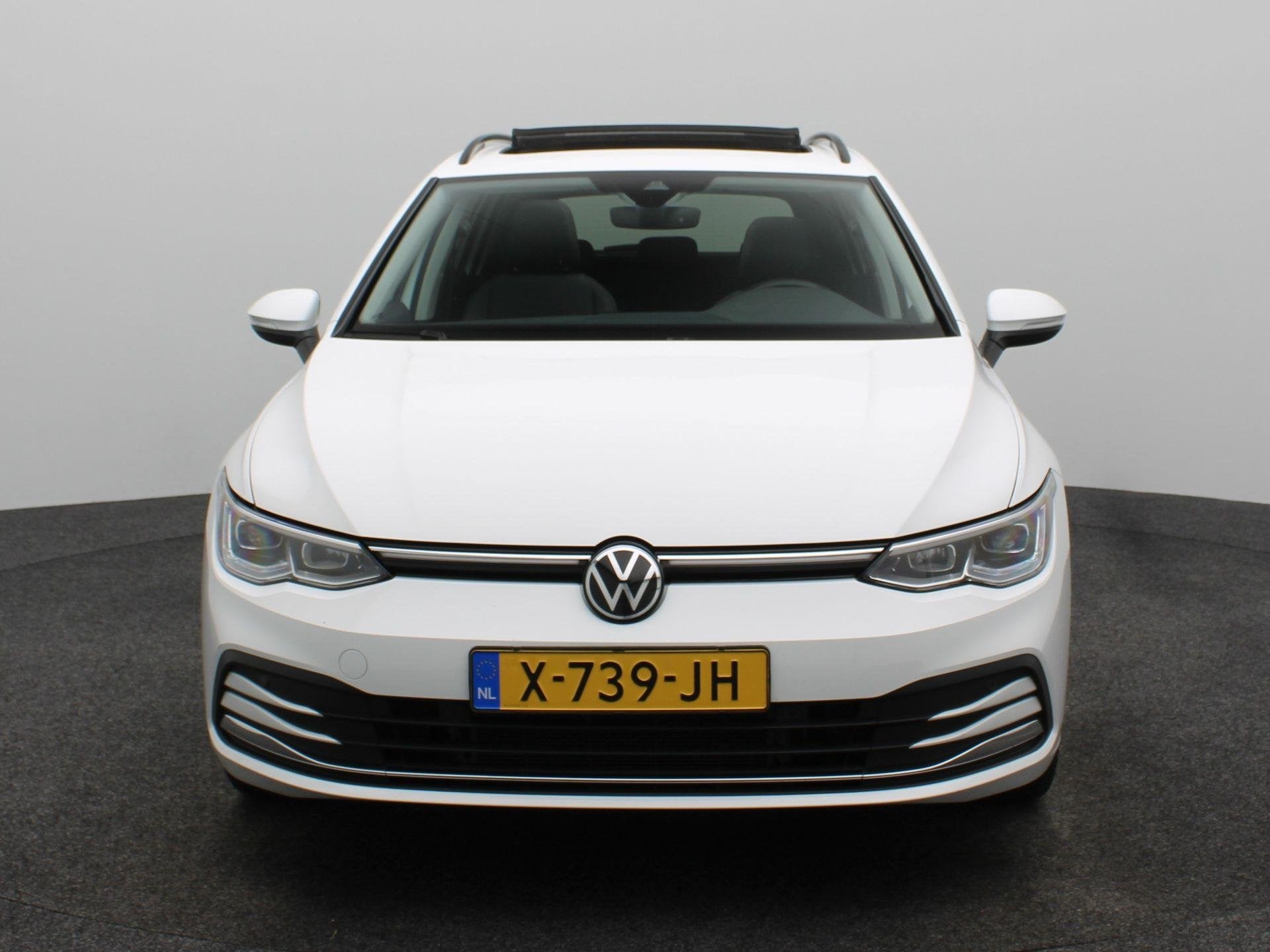 Volkswagen Golf Variant 1.5 eTSI R-Line Business AUTOMAAT |, 12 maanden, Stof, 4 cilinders, Wit