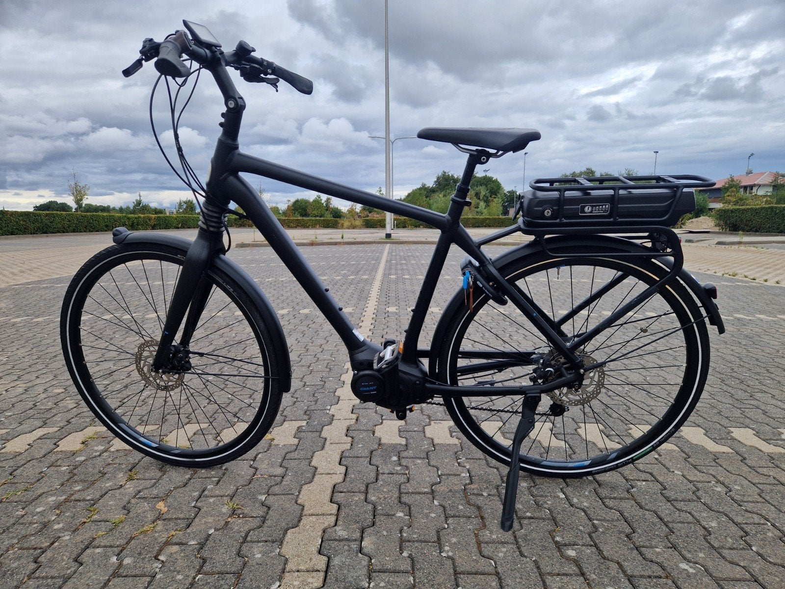 ELEKTRISCHE FIETS GIANT PRIME (YAMAHA MIDDEN MOTOR), Ophalen, Zo goed als nieuw, Overige merken
