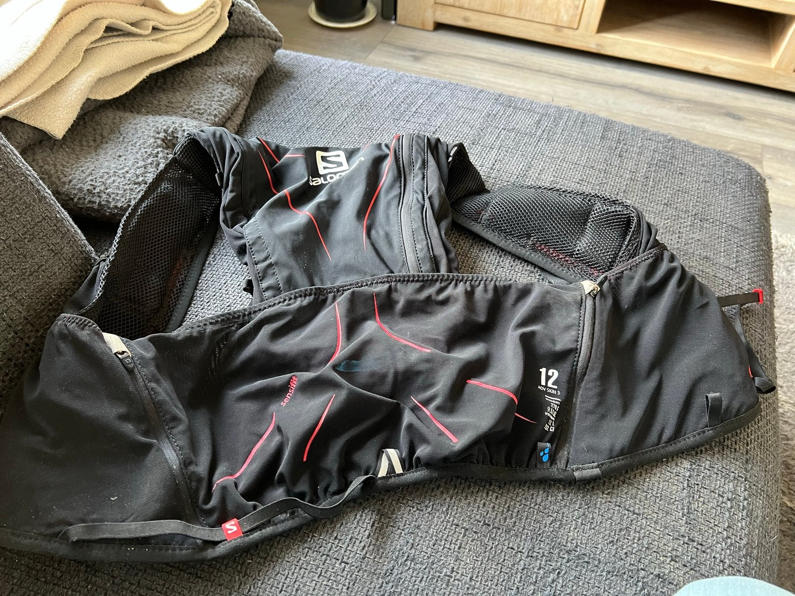 Te koop Salomon adv skin 3 12 hardloopvest/rugzak, Overige merken, Overige typen, Ophalen of Verzenden, Zo goed als nieuw