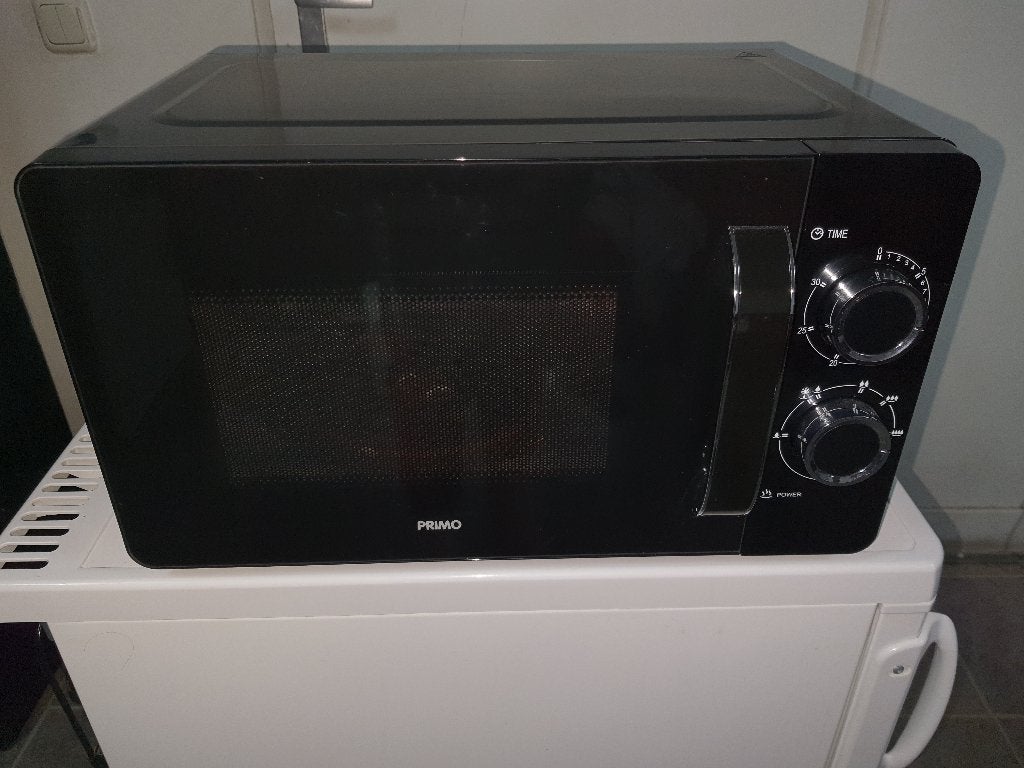 Nette Staat Primo Solo magnetron werkt perfect, Witgoed en Apparatuur, Magnetrons, Ophalen, Draaiplateau, Magnetron, Zo goed als nieuw