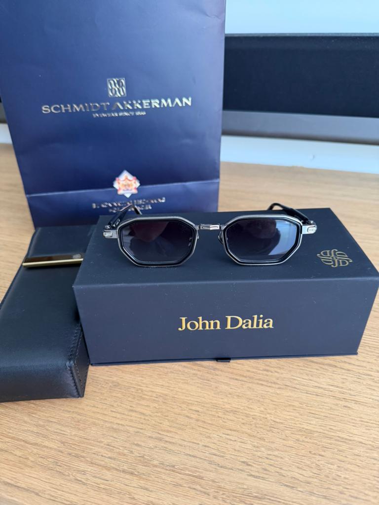 John Dalia AXEL Shiny black, Sieraden, Tassen en Uiterlijk, Zonnebrillen en Brillen | Heren, Ophalen of Verzenden, Zo goed als nieuw