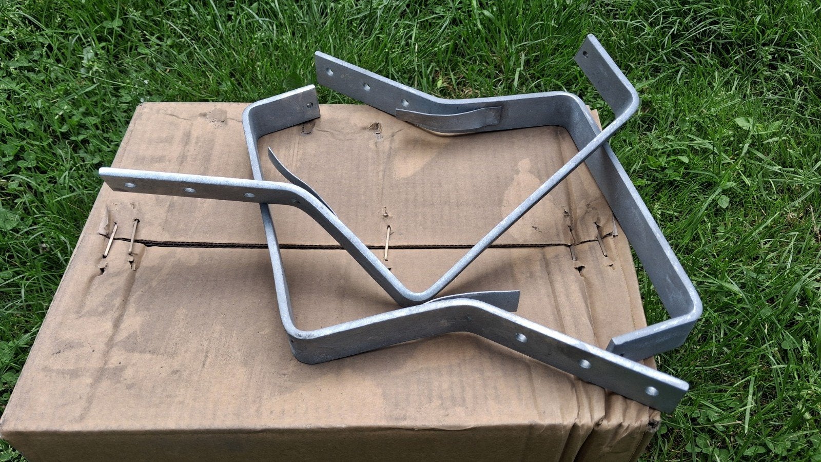 Nieuwe bakgootbeugels gootbeugel B37 en B44 gegalvaniseerd, Ophalen, Nieuw