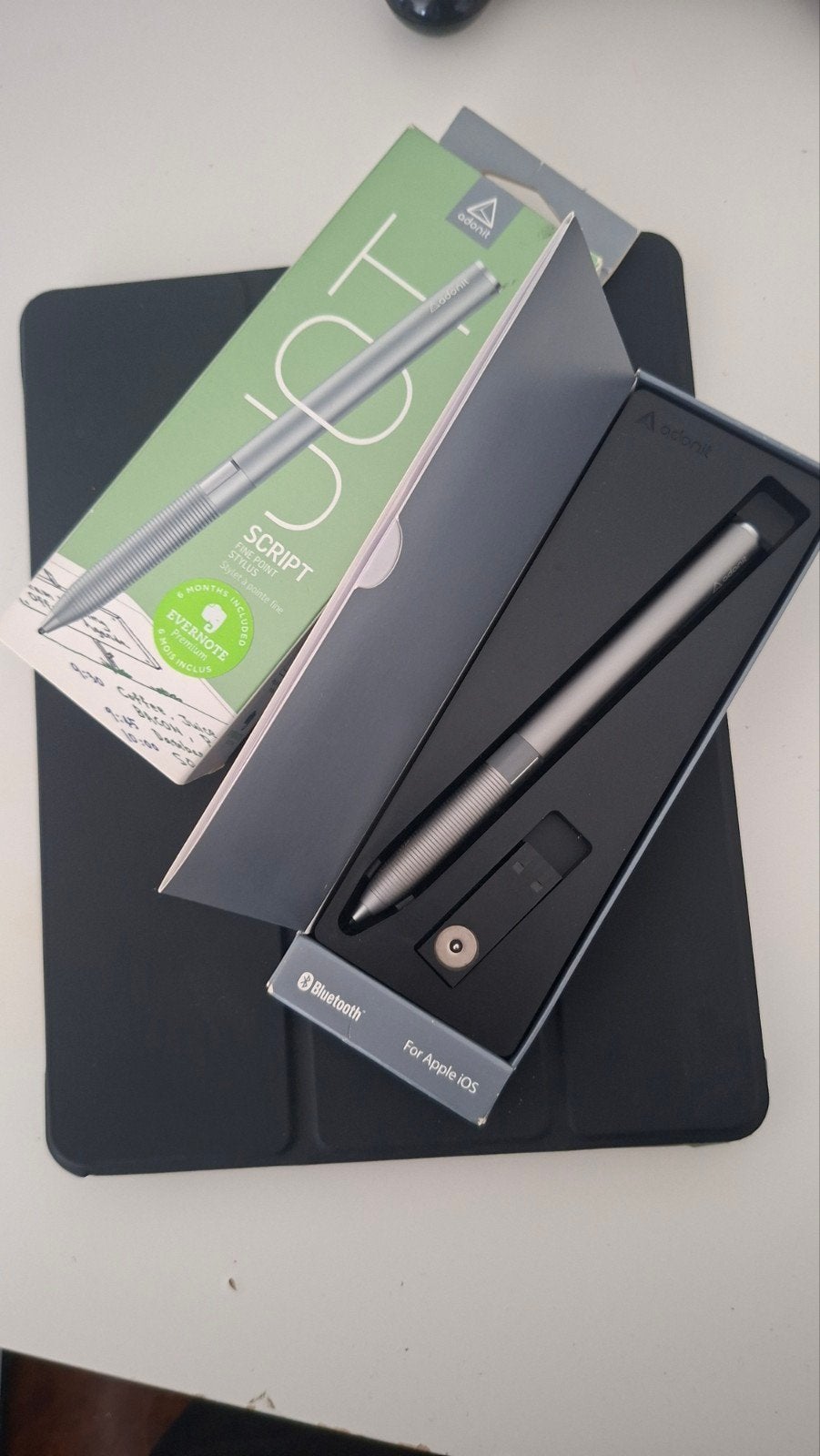 iPad Air 1 (32GB) met inscriptie en Job Script Pen, Gebruikt, 32 GB, Zwart, Apple iPad Air