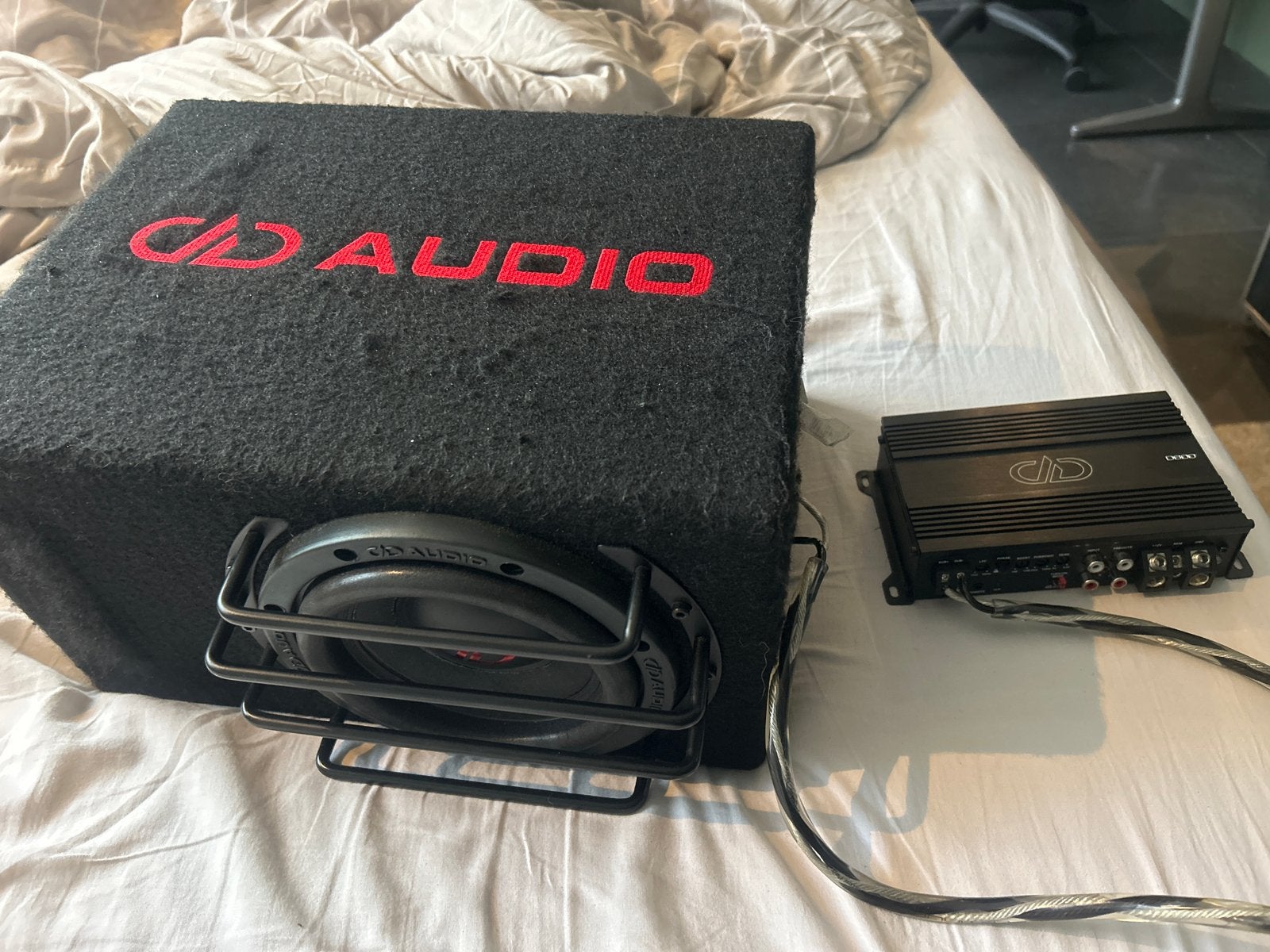 DD Audio LE-M06 Subwoofer met D600 Monoblock Versterker, Ophalen, Zo goed als nieuw