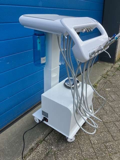 Zelfst. dentale unit 2x high speed, low speed hooglaag optie, Diversen, Niet ingevuld, Niet ingevuld, Nieuw, Ophalen of Verzenden