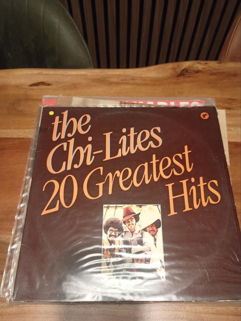 The Chi-Lites - 20 Greatest Hits LP, Ophalen of Verzenden, 1970 - 1979, Gebruikt, 12 inch