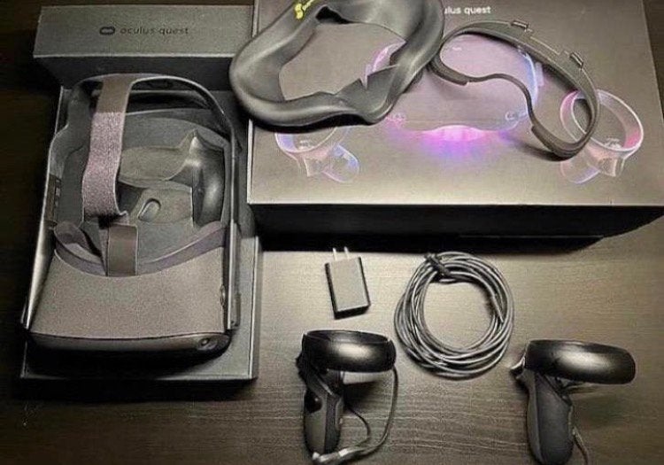 Oculus Quest (1) losse accessoires, Ophalen of Verzenden, Zo goed als nieuw, Controller, Overige platformen
