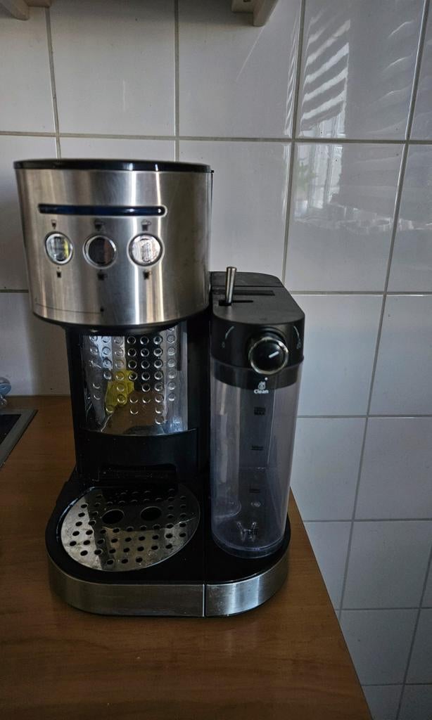 Koffiemachine - Espresso, Cappuccino, Latte, Espresso apparaat, Gemalen koffie, Ophalen of Verzenden, Zo goed als nieuw