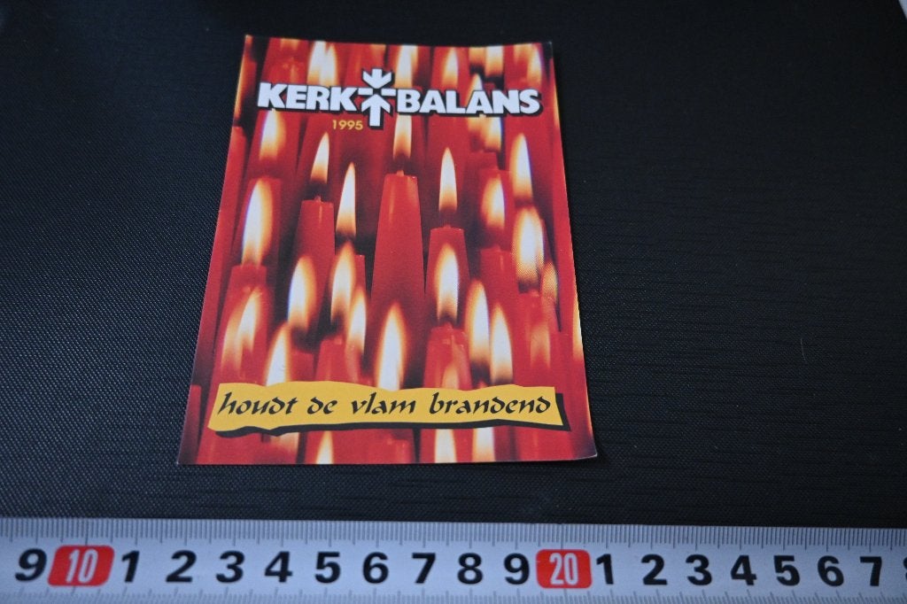 sticker Kerk Balans 1995 Houdt de vlam brandend, Ophalen of Verzenden, Zo goed als nieuw