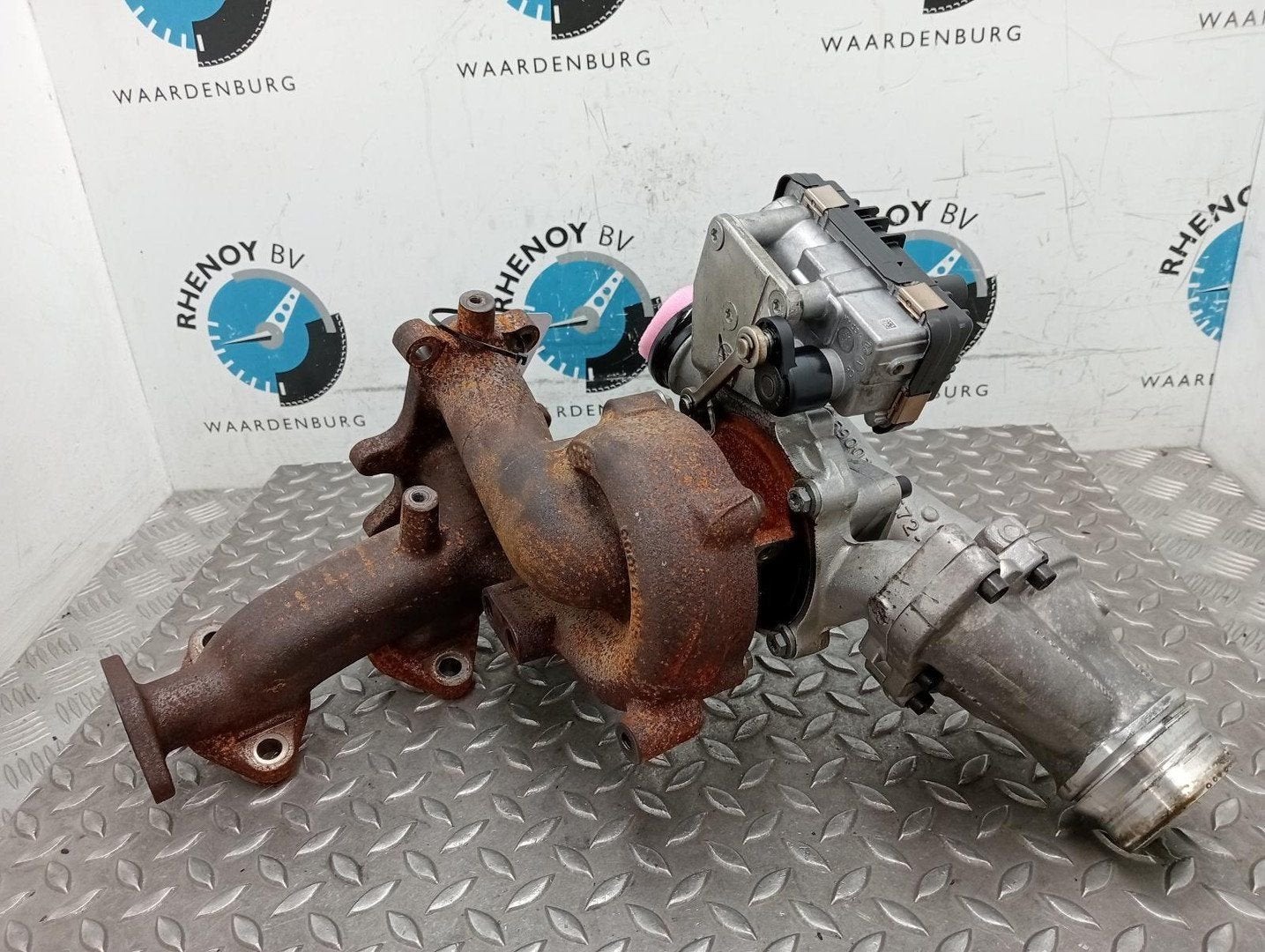 LANDROVER RANGE ROVER VELAR TURBO 2020, Auto-onderdelen, Motor en Toebehoren, Ophalen of Verzenden, Gebruikt, Stiba lid