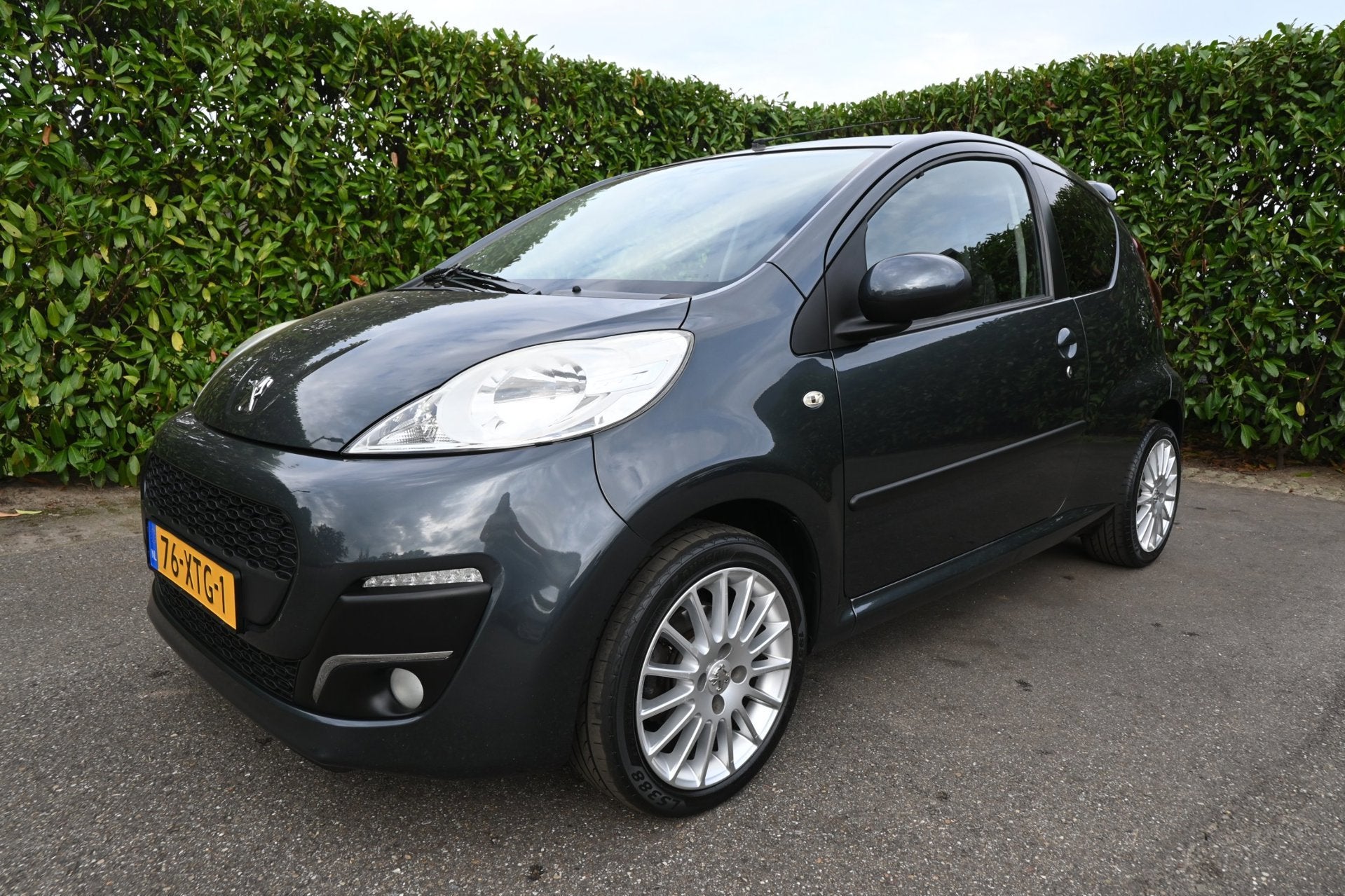 Peugeot 107 1.0 Active. Origineel Nederlandse auto met NAP., Voorwielaandrijving, Euro 5, Gebruikt, 4 stoelen