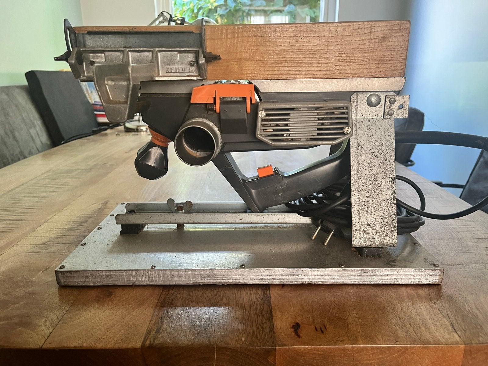 Oude Elu schaafmachine, Ophalen, Gebruikt