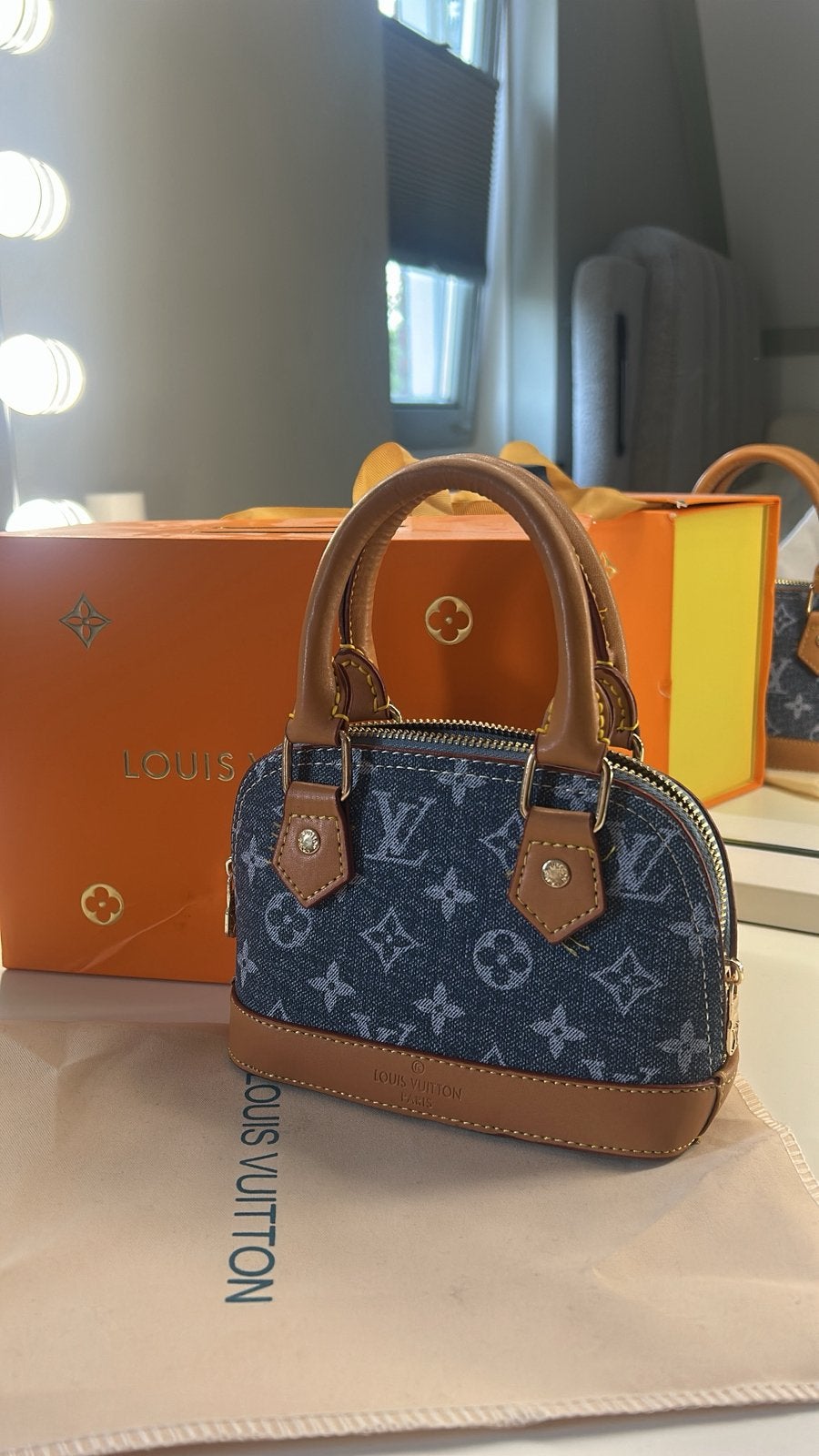 Handtas, Ophalen of Verzenden, Zo goed als nieuw, Blauw, Handtas