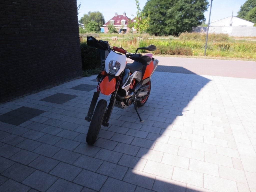 KTM 690 SMC R / Powerparts / 2015 / ABS, 6 versnellingen, Gebruikt, 690 cc, Ophalen