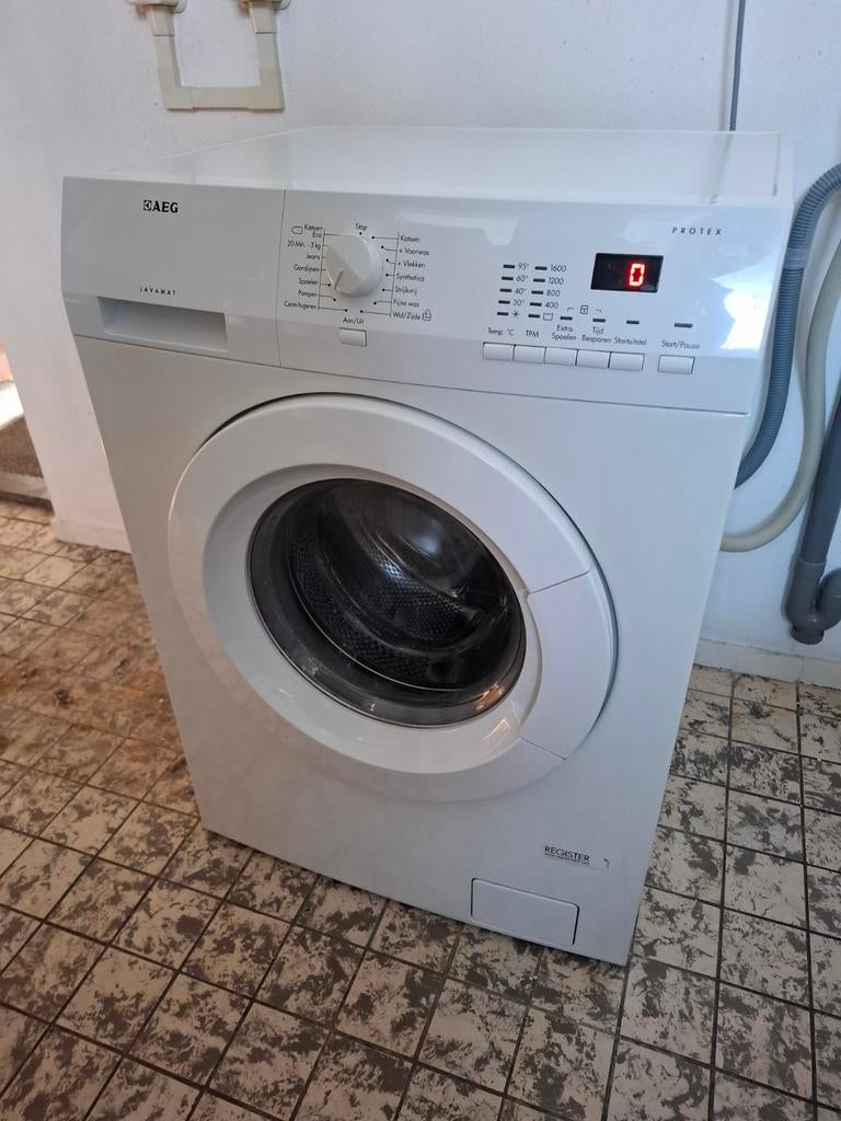 AEG Lavamat wasmachine - Goede staat, Ophalen, Gebruikt, Voorlader, 85 tot 90 cm