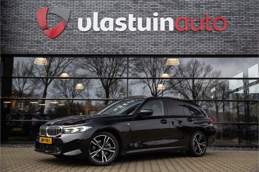 BMW 3 Serie Touring 330e xDrive M-sport , Super sportstoelen, Auto's, 1998 cc, 4 cilinders, Zwart, Leder