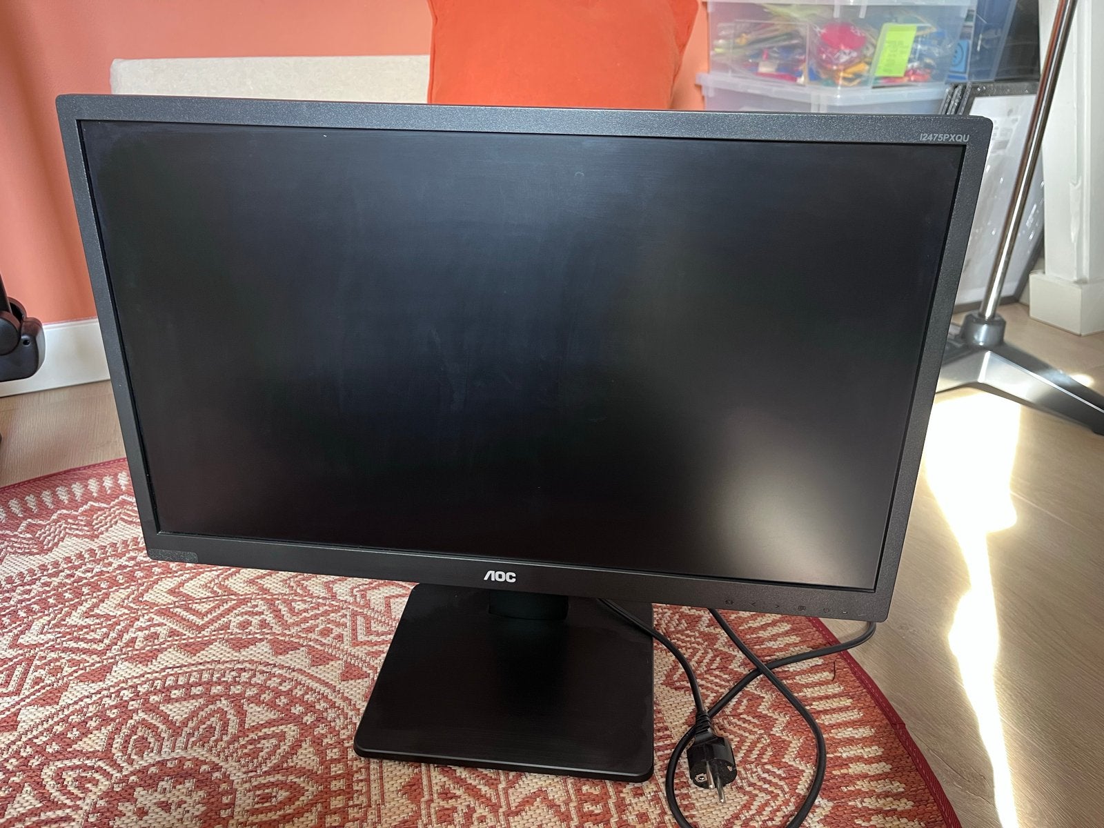AOC 24P1 monitor - Full HD, 24 inch, Ophalen, In hoogte verstelbaar, Full HD, Zo goed als nieuw