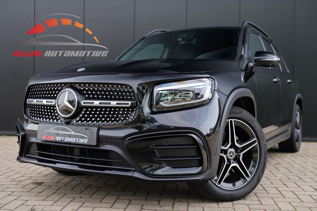 Mercedes-Benz GLB 200 AMG Line, Als nieuw! Car play, 360 gra, Auto's, Mercedes-Benz, Euro 6, 4 cilinders, 14 km/l, Bedrijf